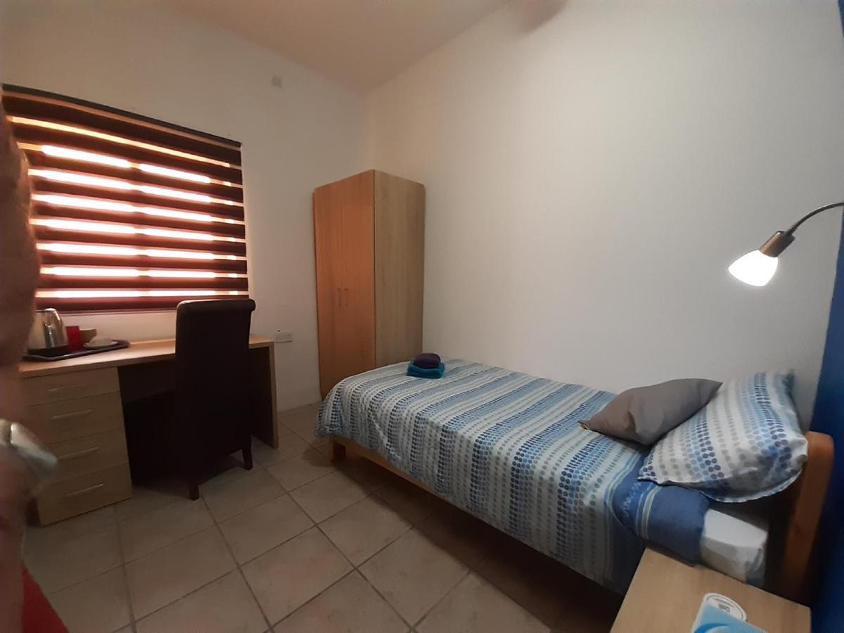 Tarona Guesthouse San Pawl il-Baħar Kültér fotó